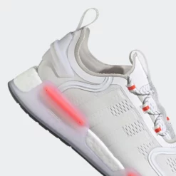 Adidas Originals Nmd_V3 Ανδρικά Παπούτσια FTWWHT/CBLACK/GREONE -Ανδρικά Παπούτσια Εκπτώσεις adidas originals nmdv3 14