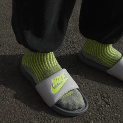 Nike Victori One Ανδρικά Slides GREY FOG/VOLT-SMOKE GREY -Ανδρικά Παπούτσια Εκπτώσεις nike victori one slide 20